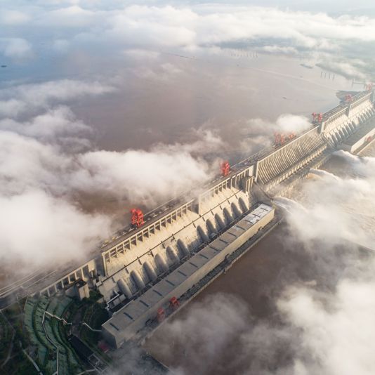 Yichang (Three Gorges Dam)