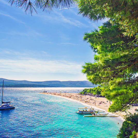 Zlatni Rat Beach